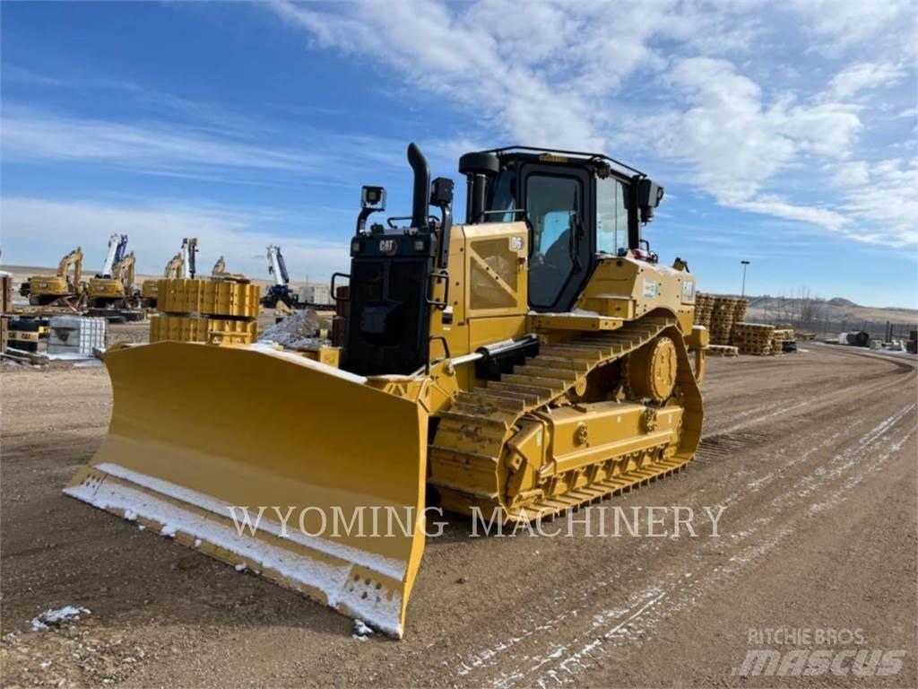 CAT D6 履带式推土机