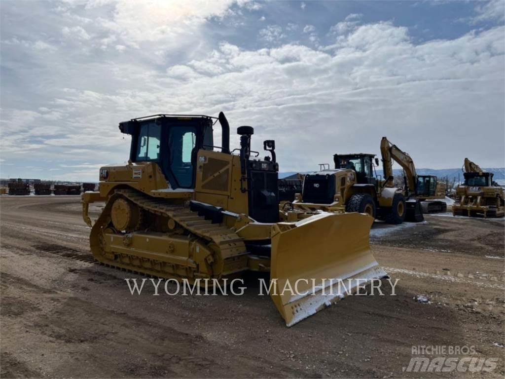 CAT D6 履带式推土机