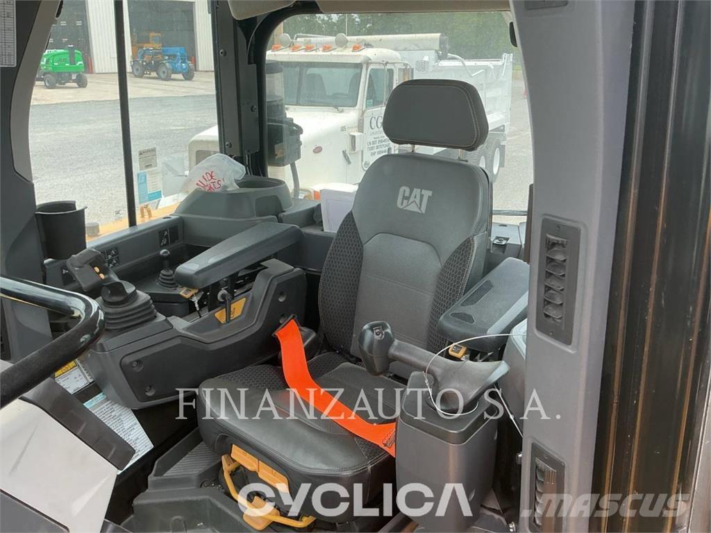 CAT D6-20 XE 履带式推土机