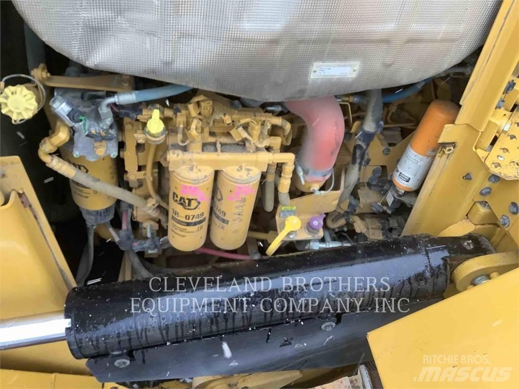 CAT D6 LGP 履带式推土机