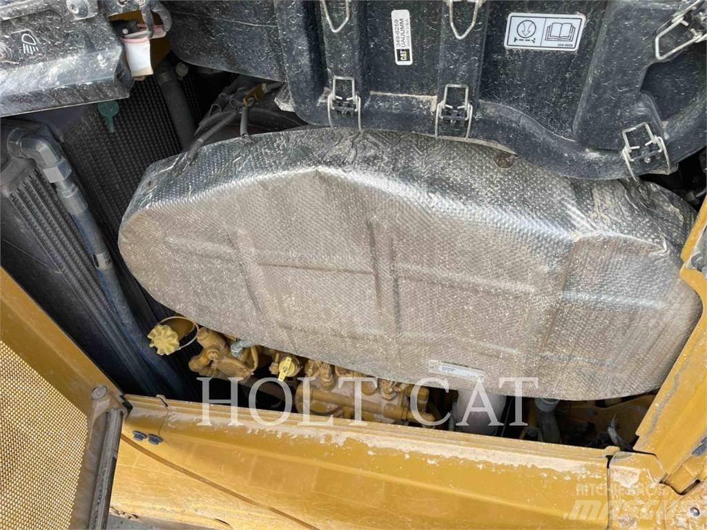 CAT D6 LGP 履带式推土机