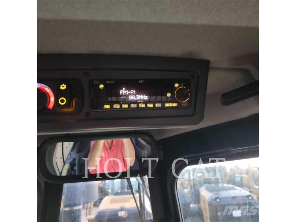 CAT D6 LGP 履带式推土机