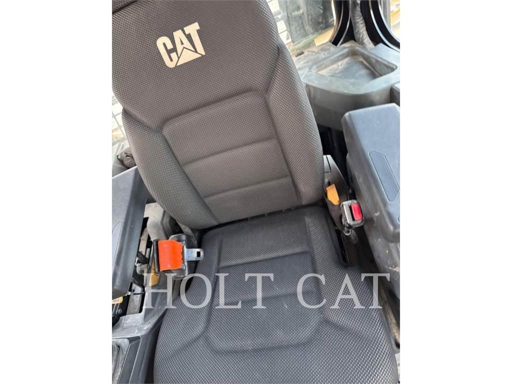 CAT D6 VP 履带式推土机