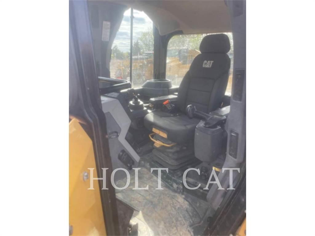 CAT D6 XELGP 履带式推土机