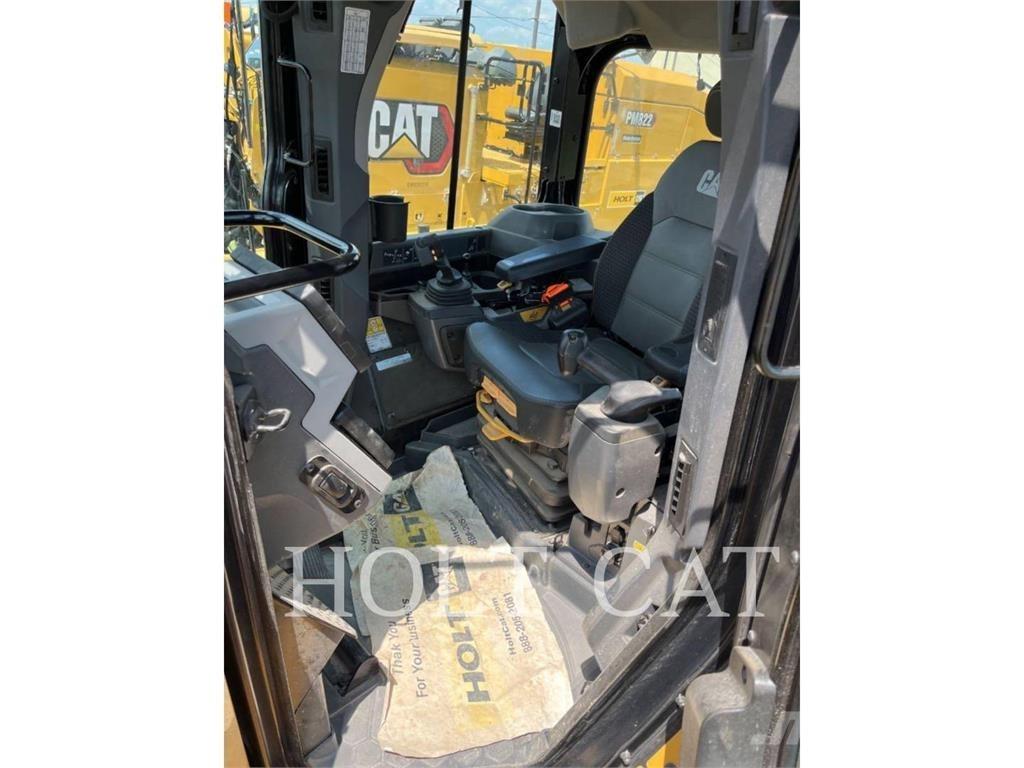 CAT D6 XELGPVP 履带式推土机
