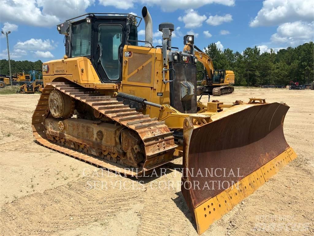 CAT D620XEVP 履带式推土机