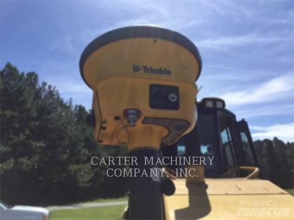 CAT D6K LGP 履带式推土机