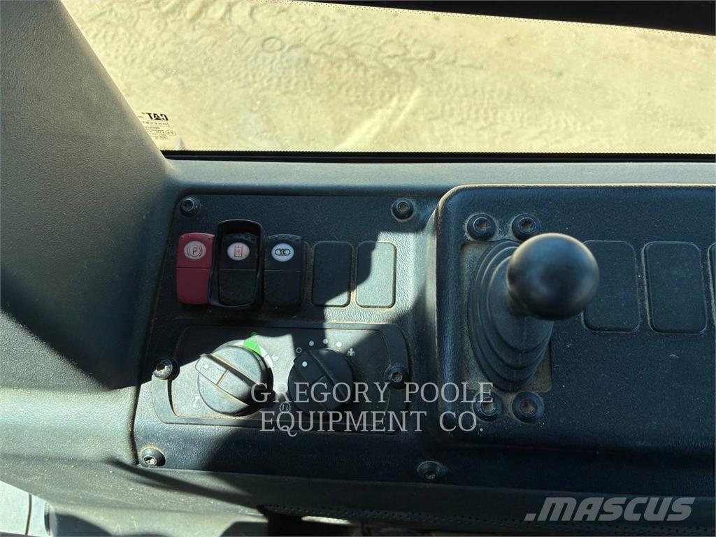 CAT D6K2LGP 履带式推土机