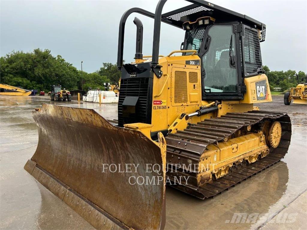 CAT D6K2LGPA 履带式推土机