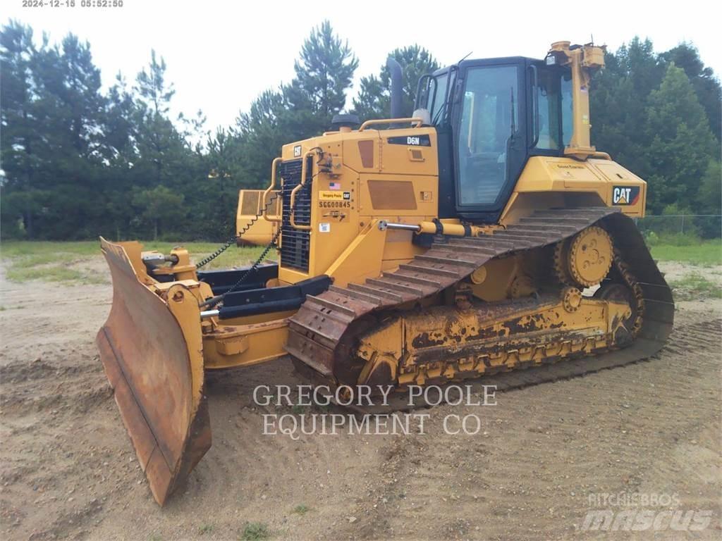 CAT D6N LGP 履带式推土机