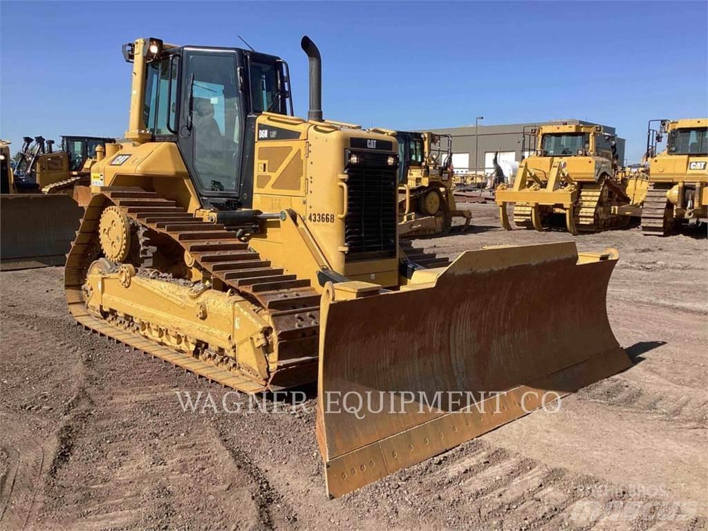 CAT D6N LGP 履带式推土机