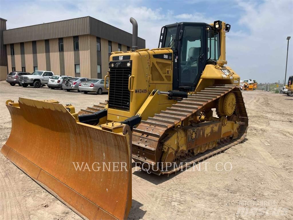 CAT D6N LGP 履带式推土机
