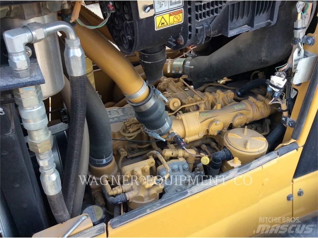 CAT D6N LGP PL 履带式推土机