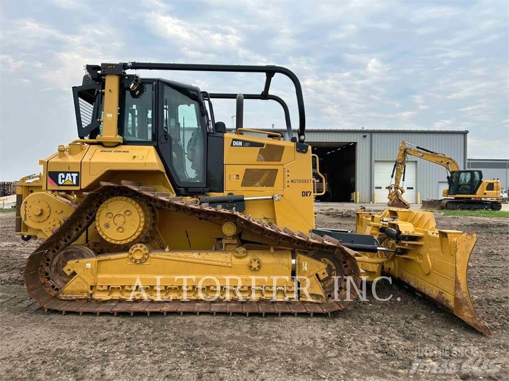 CAT D6N LGP W 履带式推土机