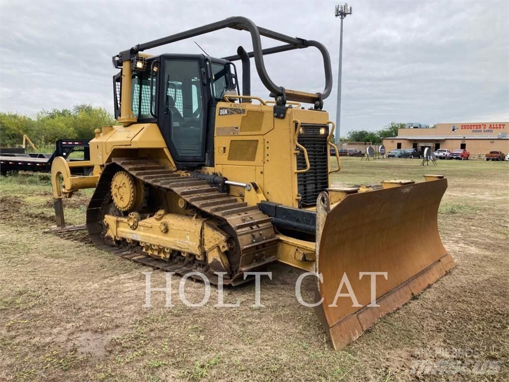 CAT D6N XL 履带式推土机
