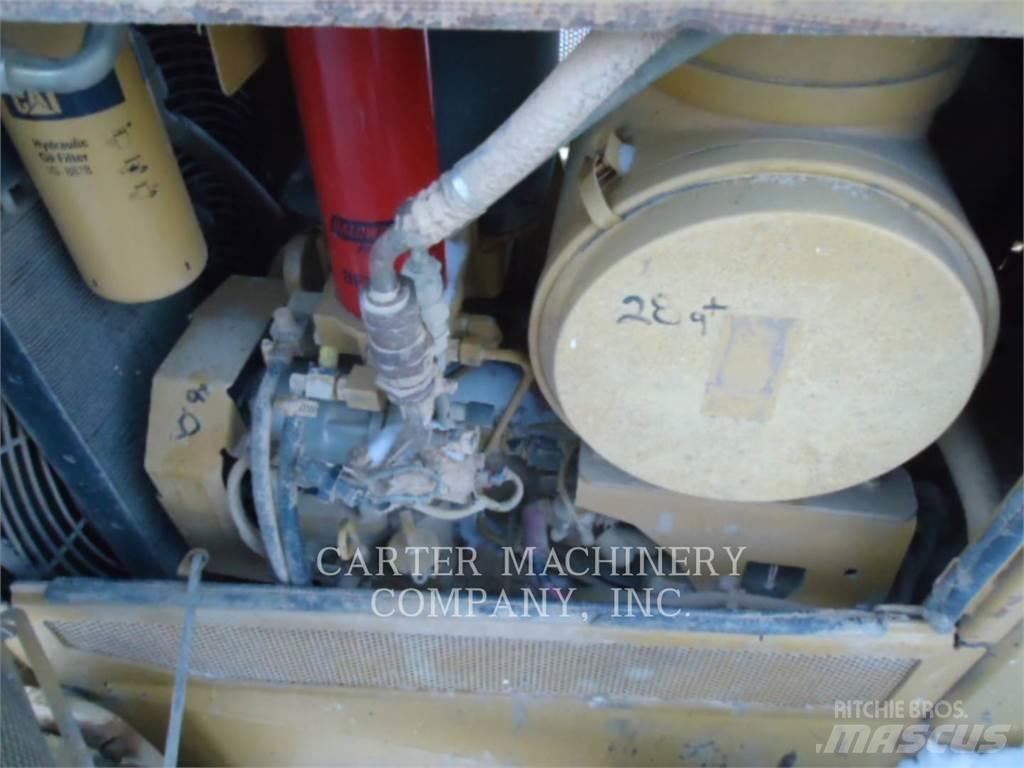 CAT D6NLGP 履带式推土机