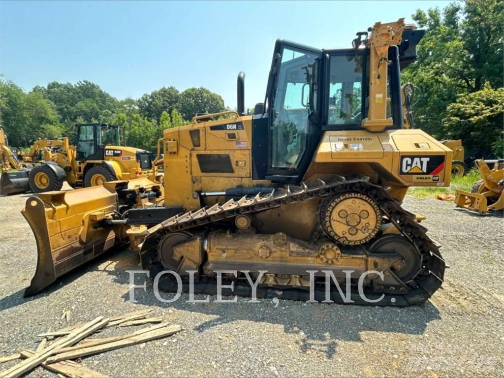 CAT D6NXL 履带式推土机