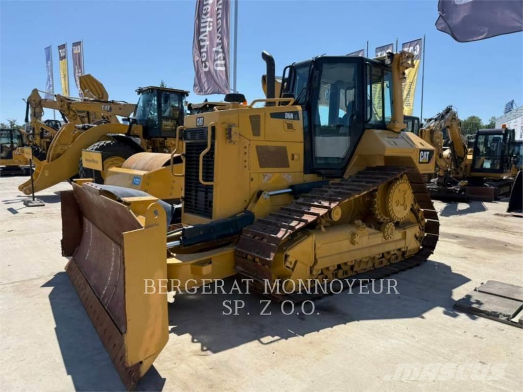 CAT D6NXL 履带式推土机