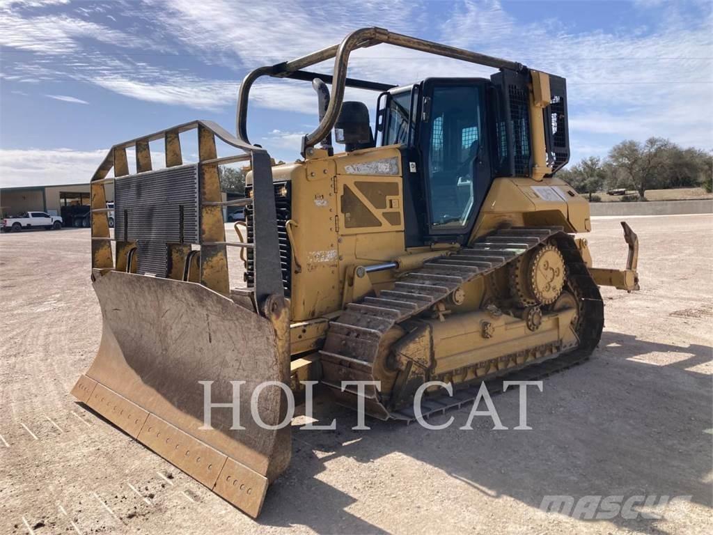 CAT D6NXL 履带式推土机