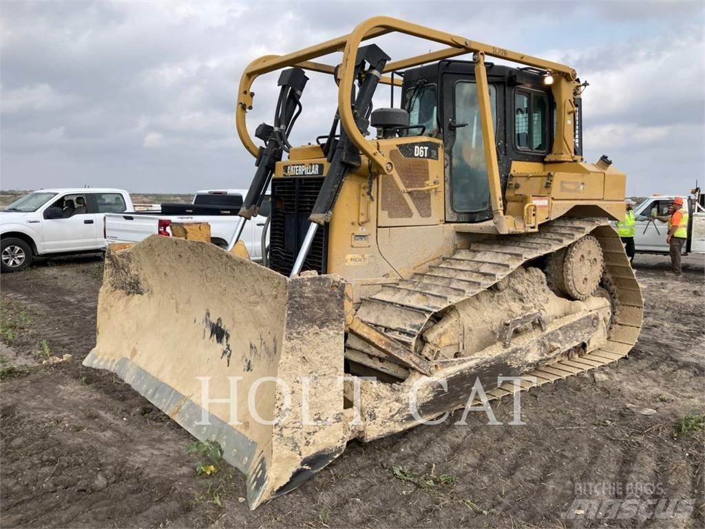 CAT D6T 履带式推土机