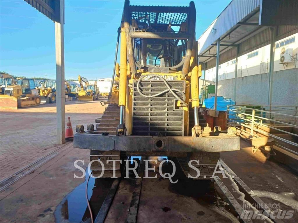 CAT D6T 履带式推土机