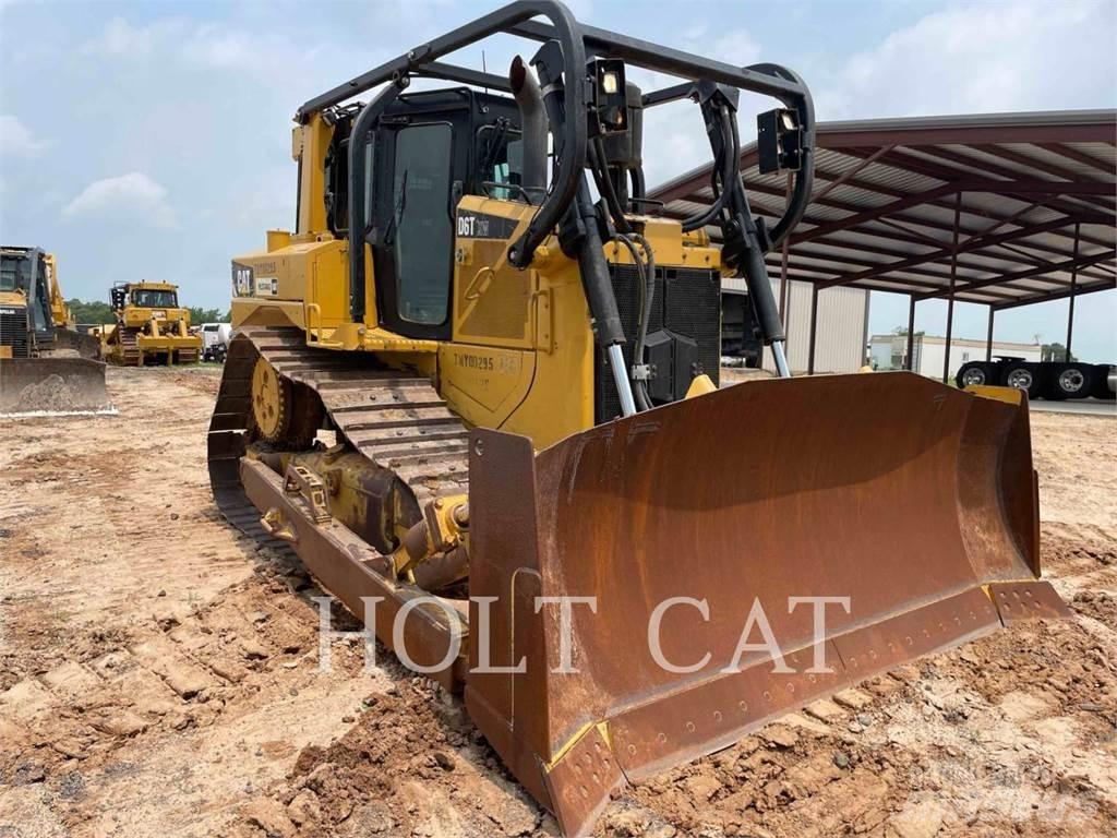 CAT D6T 履带式推土机