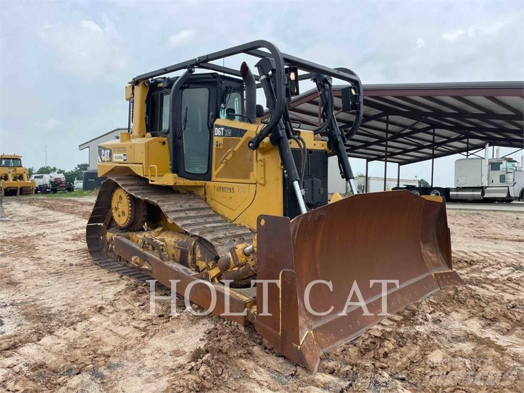 CAT D6T 履带式推土机