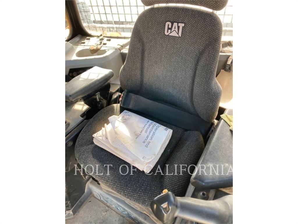CAT D6T 履带式推土机