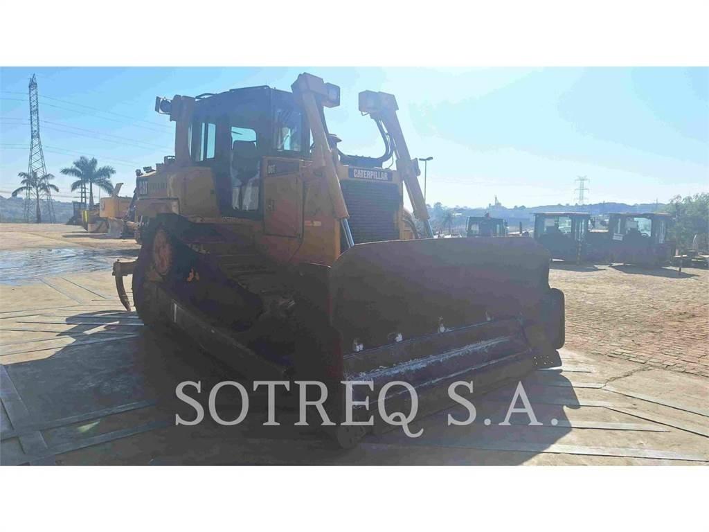 CAT D6T 履带式推土机