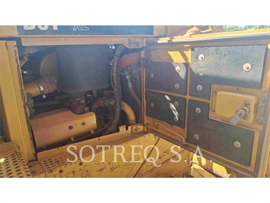 CAT D6T 履带式推土机