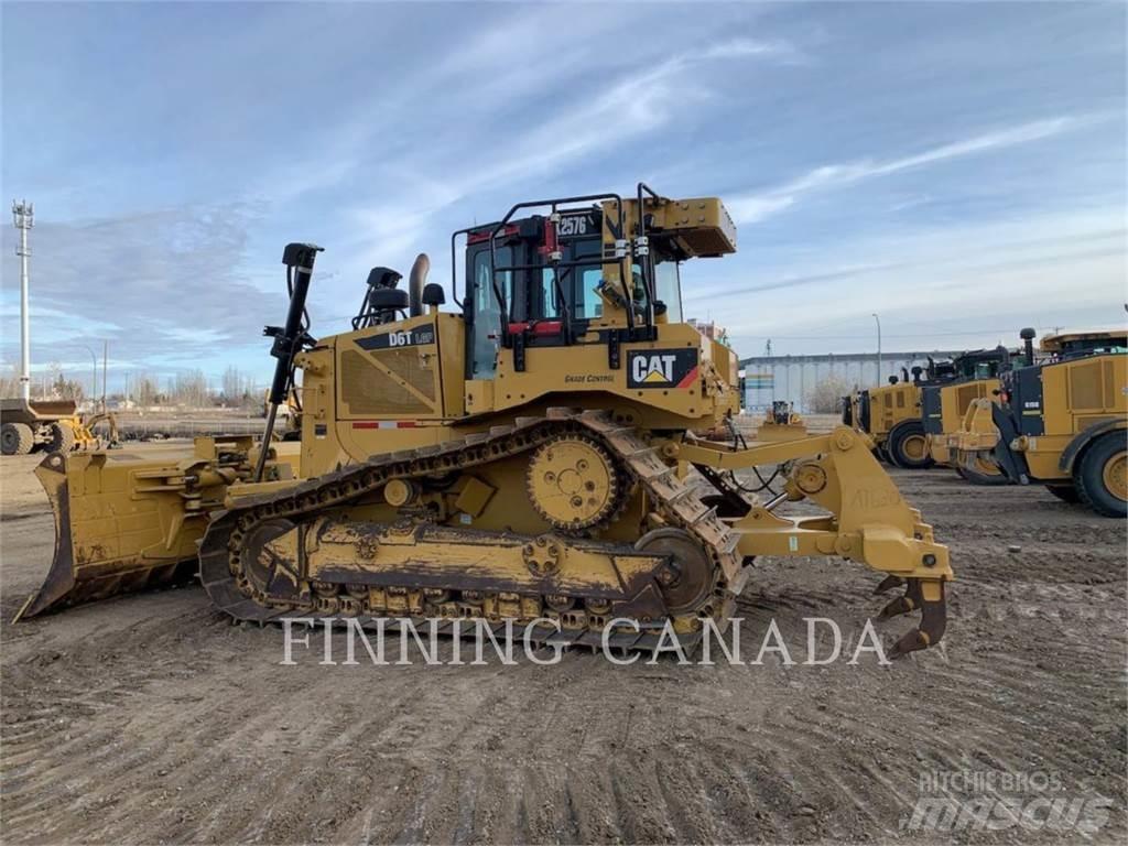 CAT D6T 履带式推土机