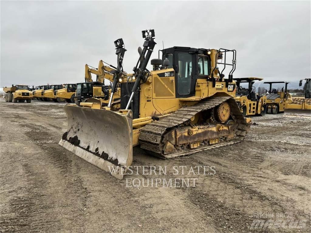 CAT D6T 履带式推土机