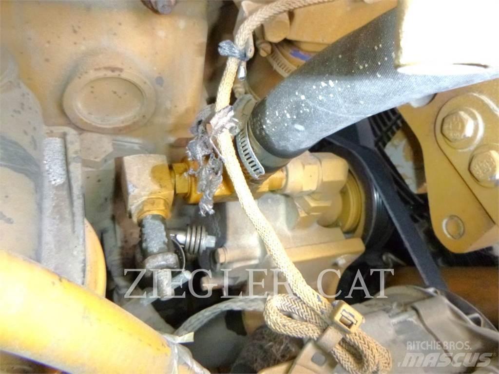 CAT D6T 履带式推土机