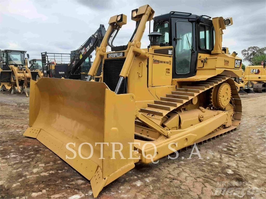 CAT D6T 履带式推土机