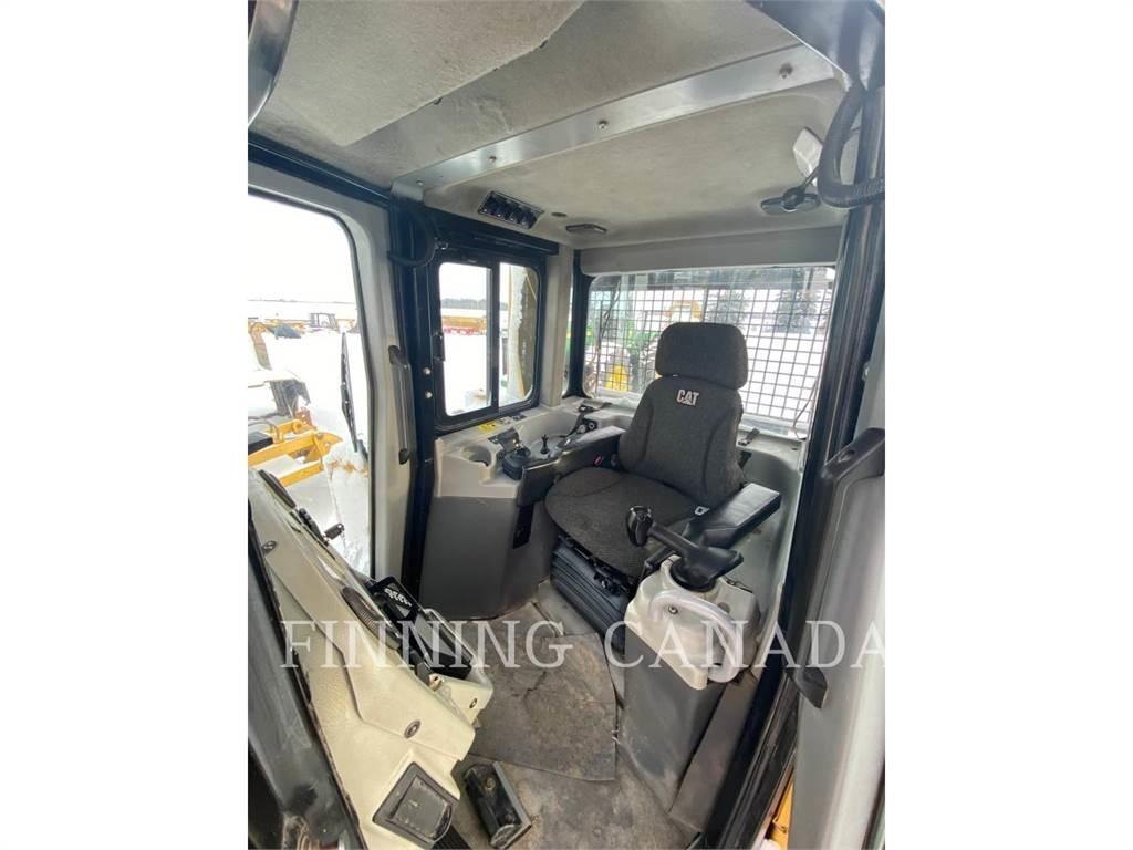 CAT D6T 履带式推土机