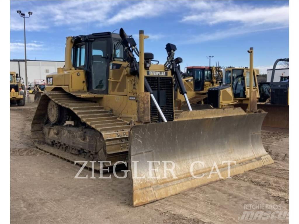 CAT D6T 履带式推土机