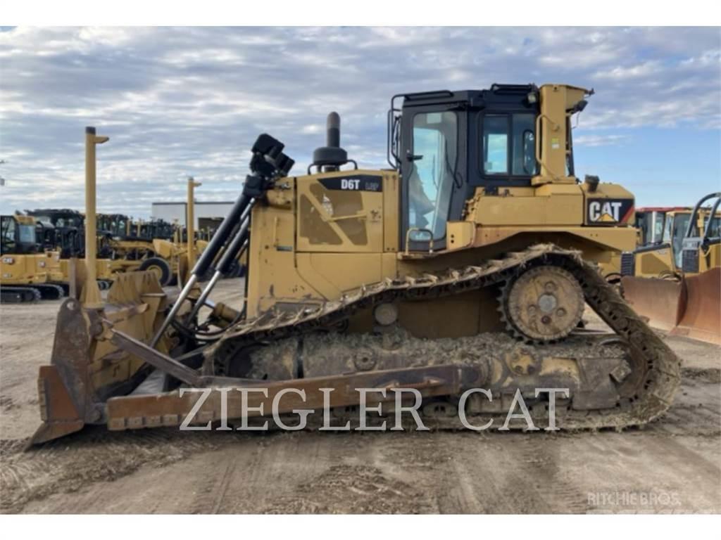 CAT D6T 履带式推土机