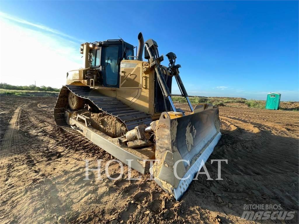 CAT D6T 履带式推土机