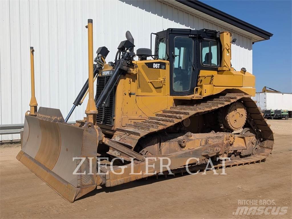 CAT D6T 履带式推土机