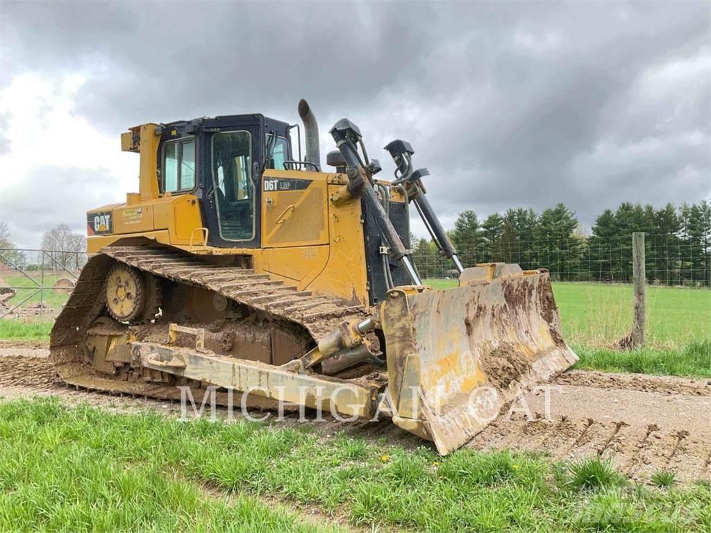 CAT D6T 履带式推土机