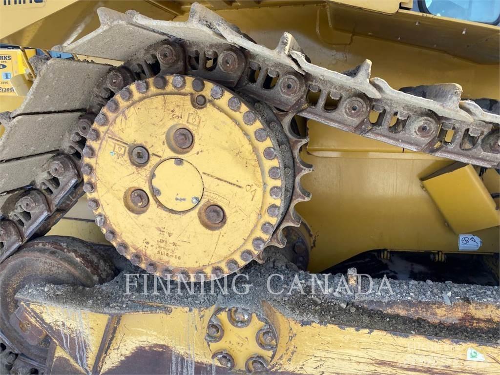 CAT D6T 履带式推土机