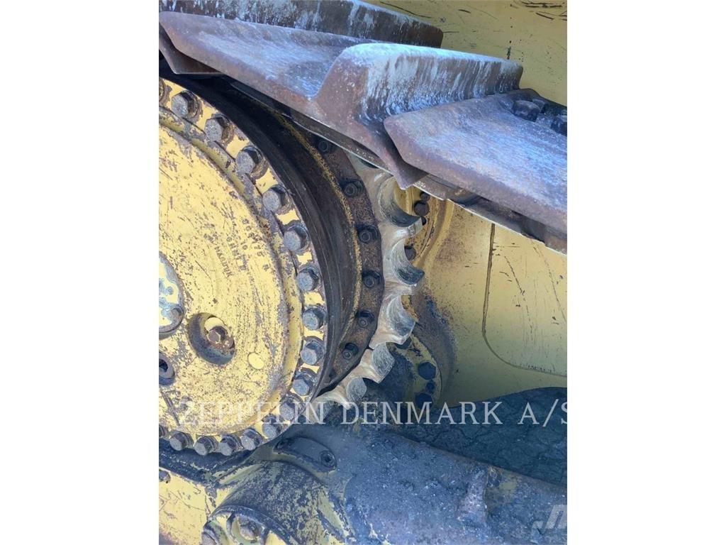 CAT D6T 履带式推土机