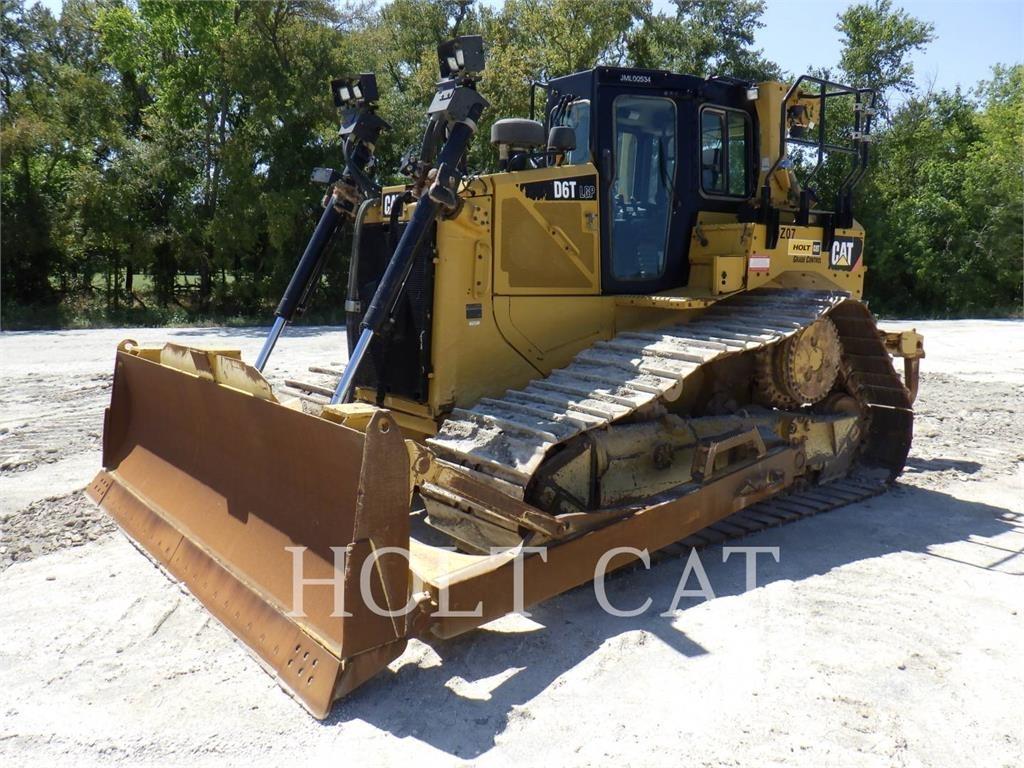 CAT D6T 履带式推土机