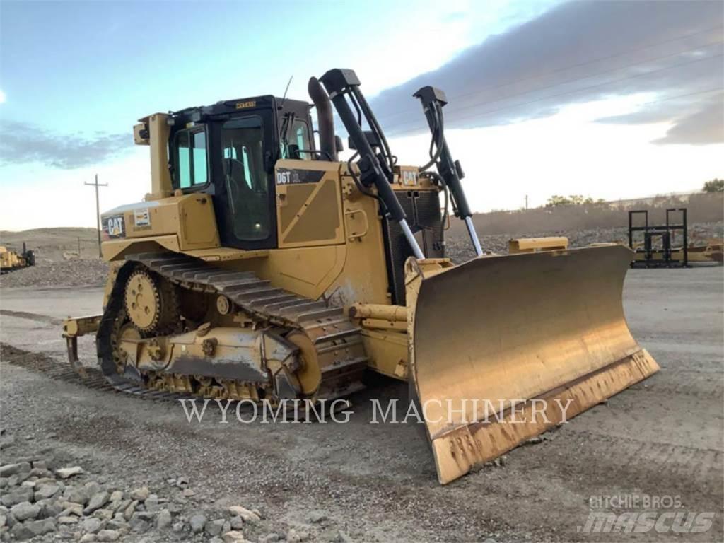 CAT D6T 履带式推土机