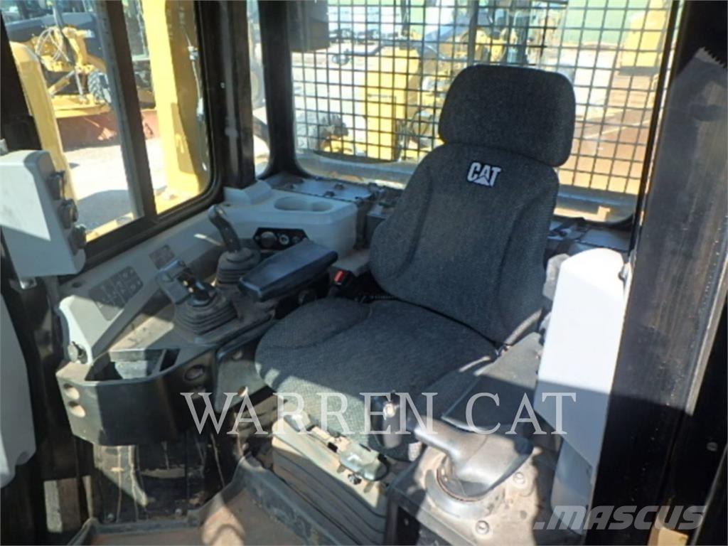 CAT D6T 4XLARO 履带式推土机
