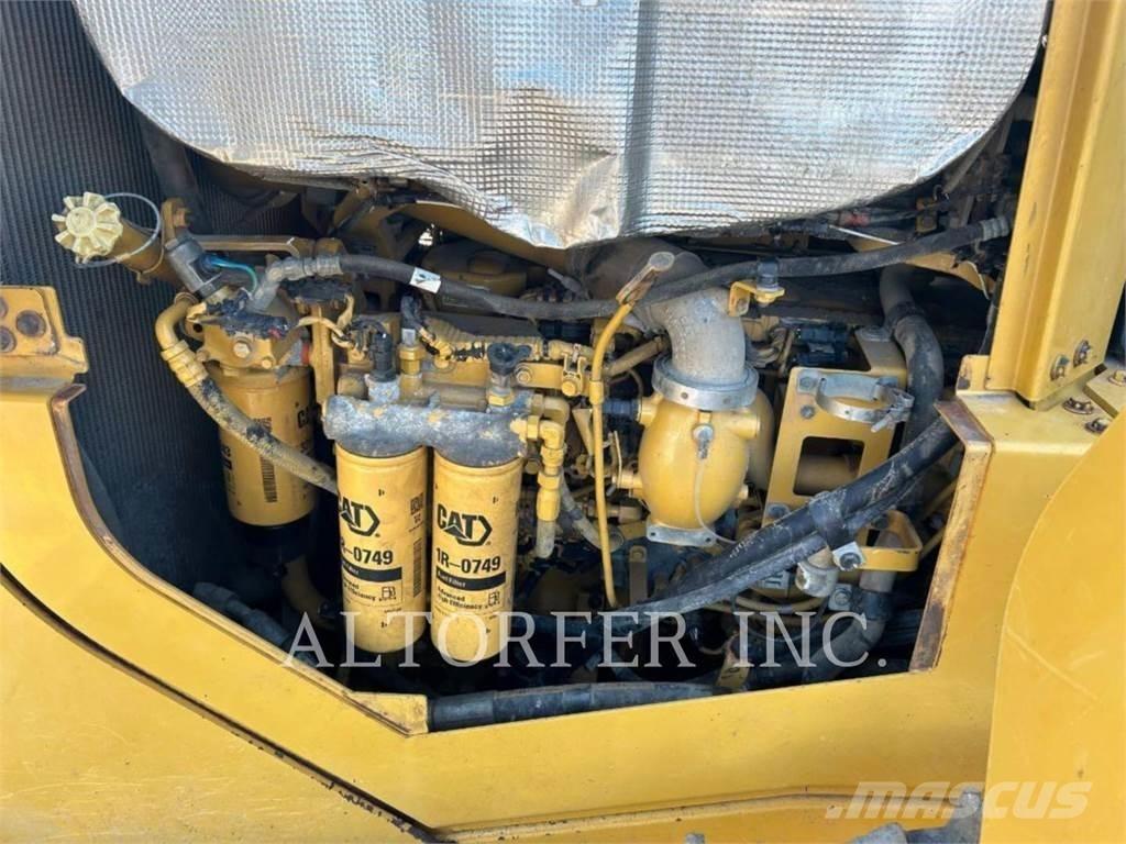 CAT D6T LGP 履带式推土机
