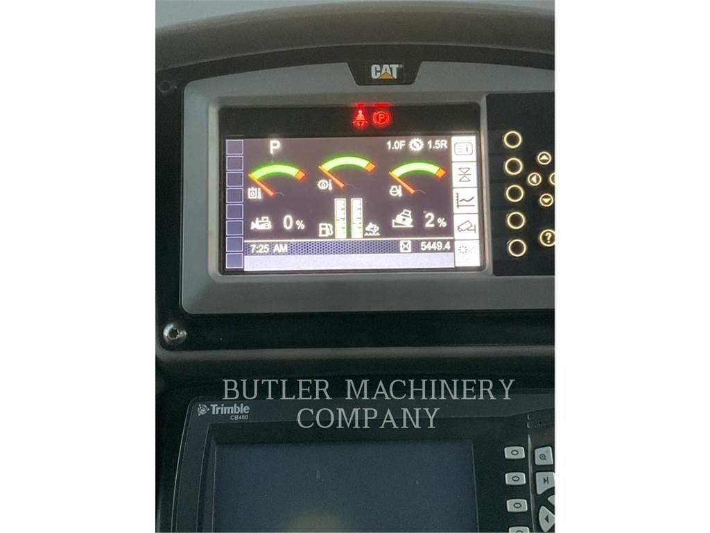 CAT D6TVP 履带式推土机