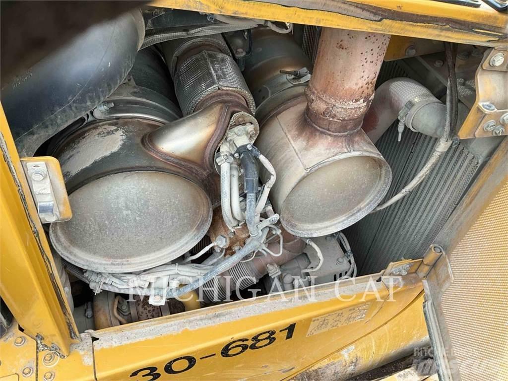 CAT D6TXW VZ24F 履带式推土机