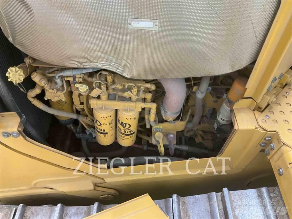 CAT D6XE 履带式推土机