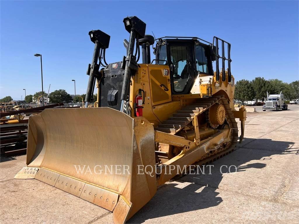 CAT D7 履带式推土机